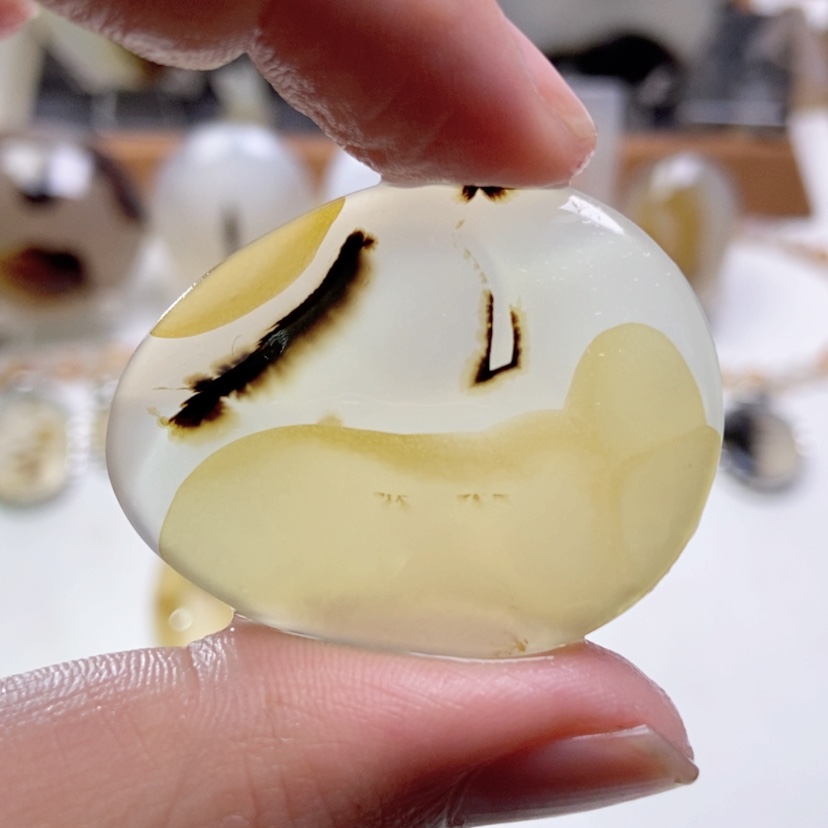 【闪购商品】玛瑙/玉髓颈饰未镶嵌