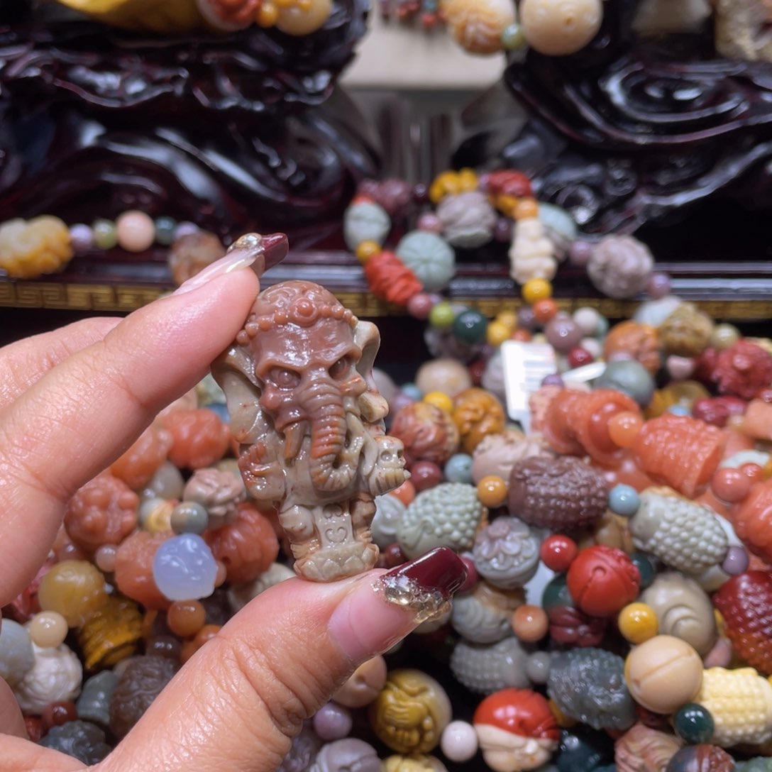 石英质玉手链未镶嵌