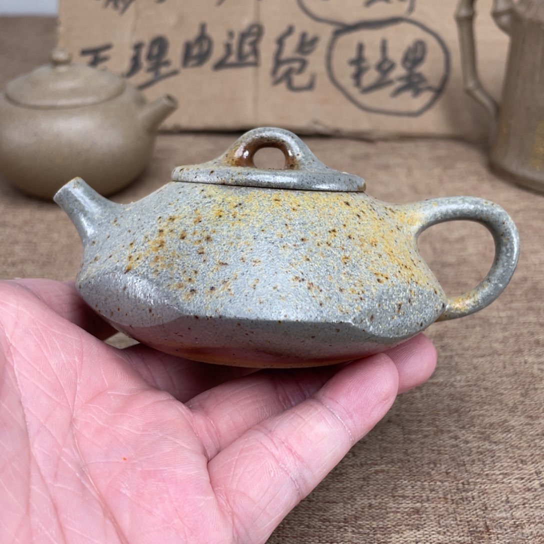摆件紫砂的紫砂是紫砂