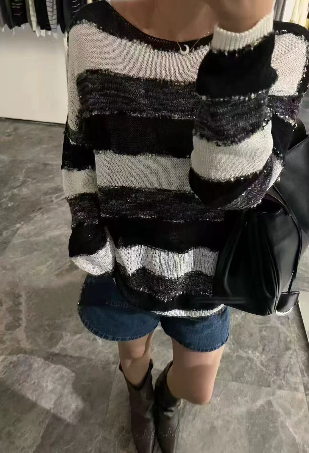 8813佳选轻奢新款设计感条纹韩系长袖上衣