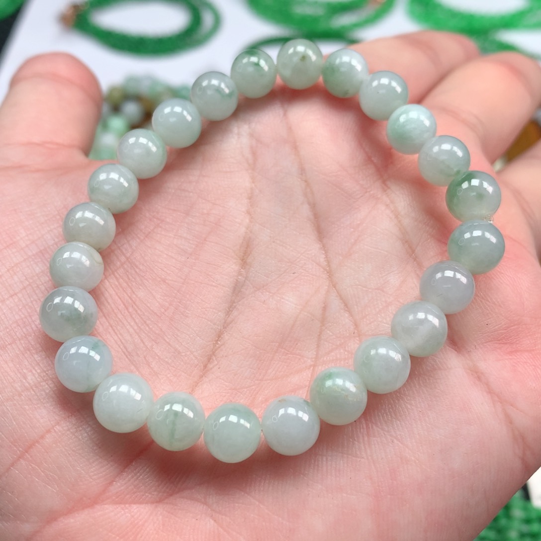 翡翠手链未镶嵌翡翠