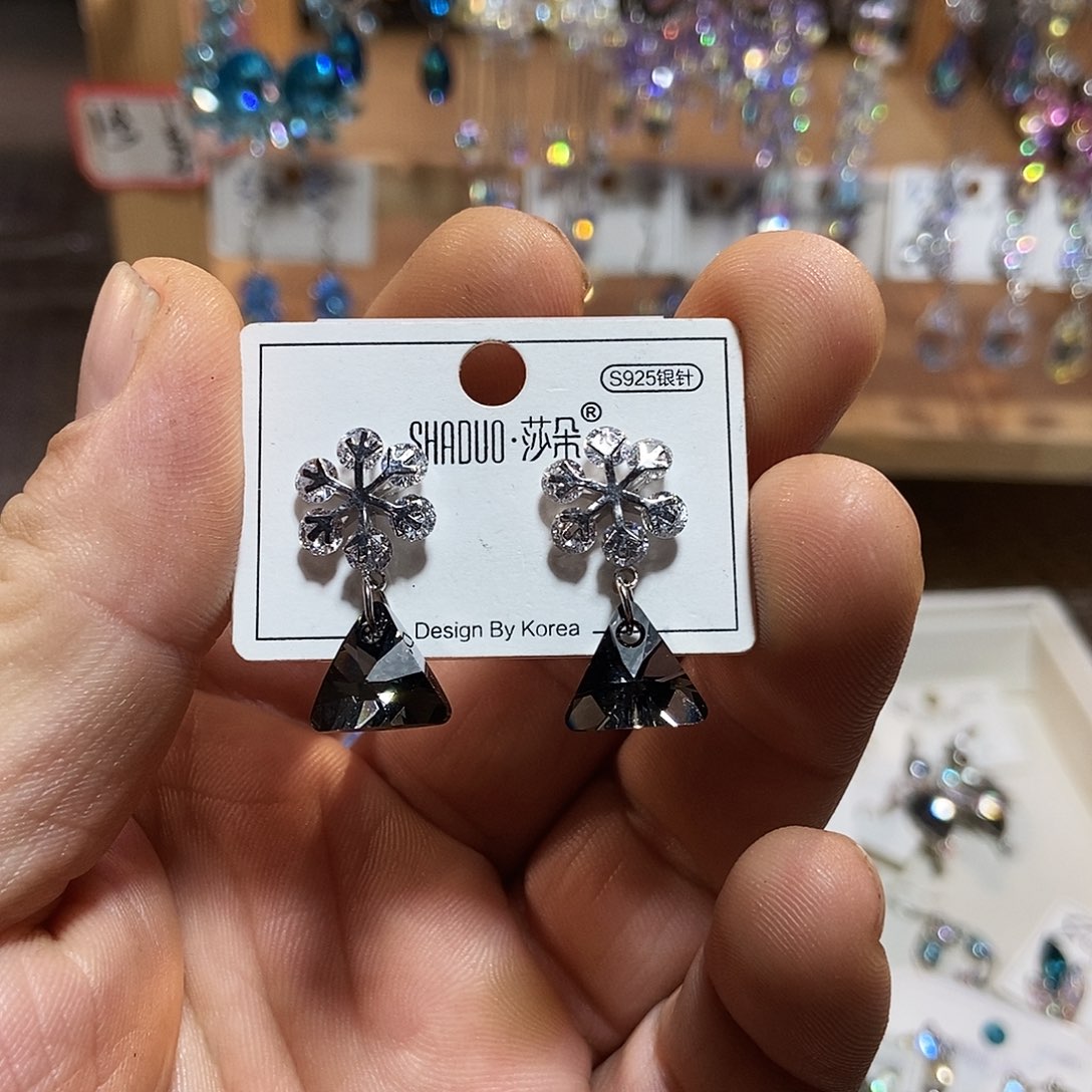 锆石纯铜合金耳钉