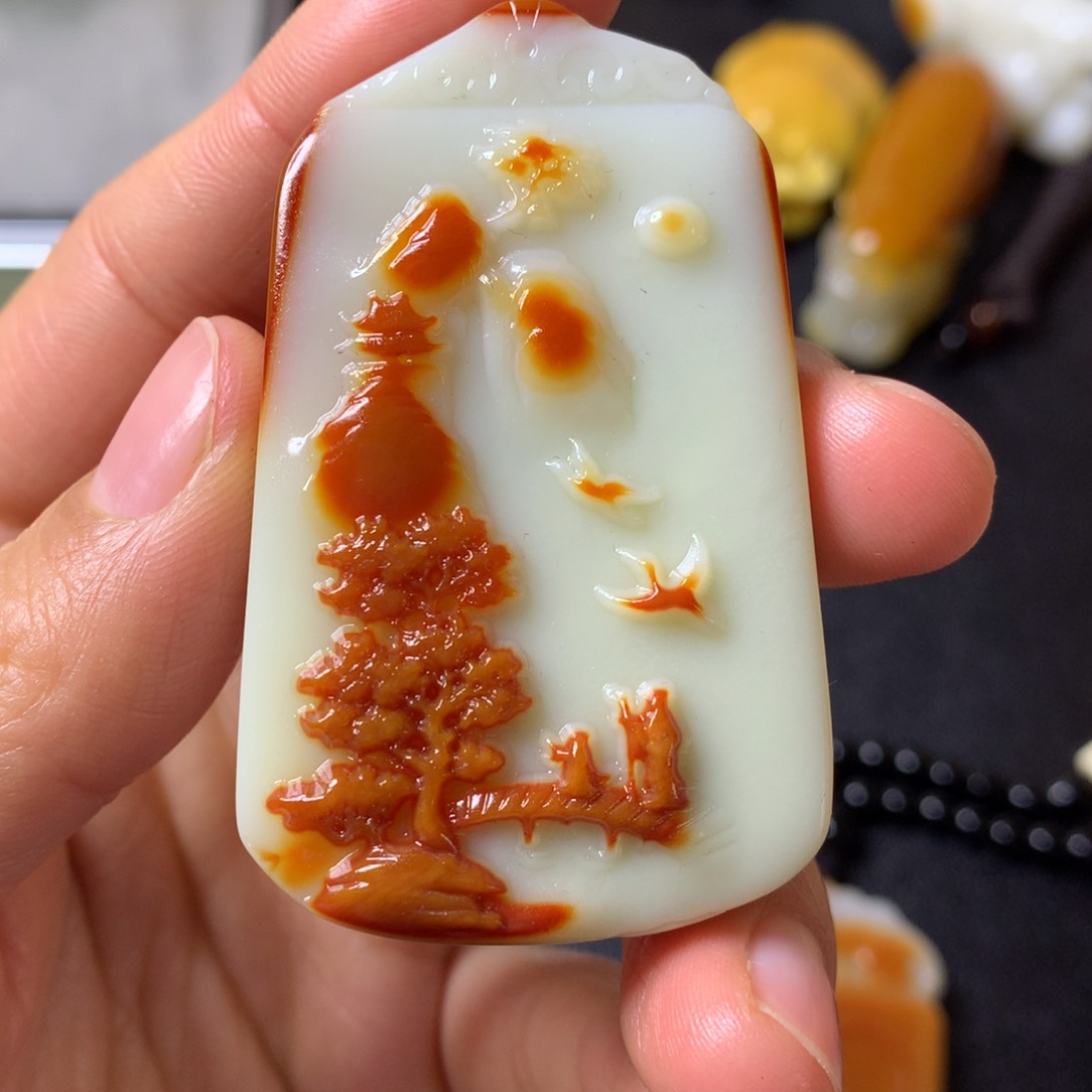 和田玉颈饰未镶嵌