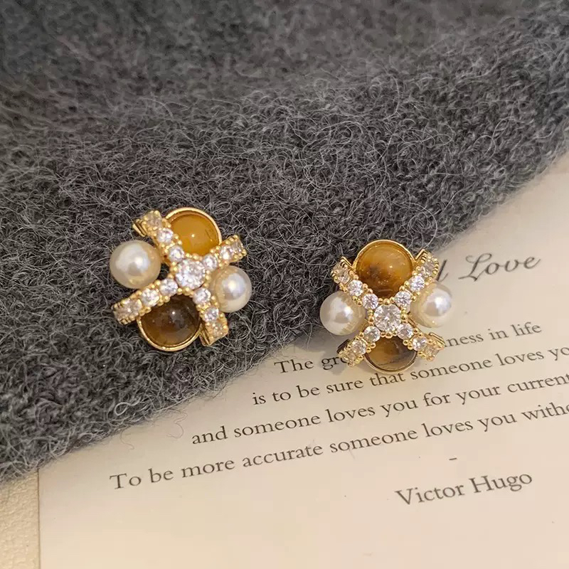 铜合金耳饰 美拉德虎眼石珍珠耳饰复古小众高级感轻奢耳钉