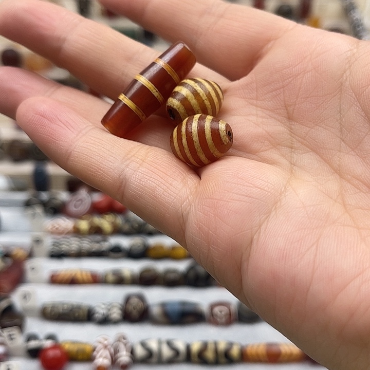 未镶嵌颈饰玛瑙/玉髓