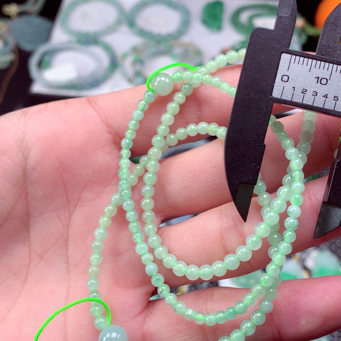 翡翠手链未镶嵌翡翠手串多样性发其一