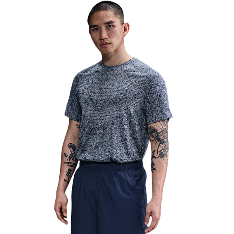 nike耐克夏季男子运动休闲短袖T恤HV5204-437