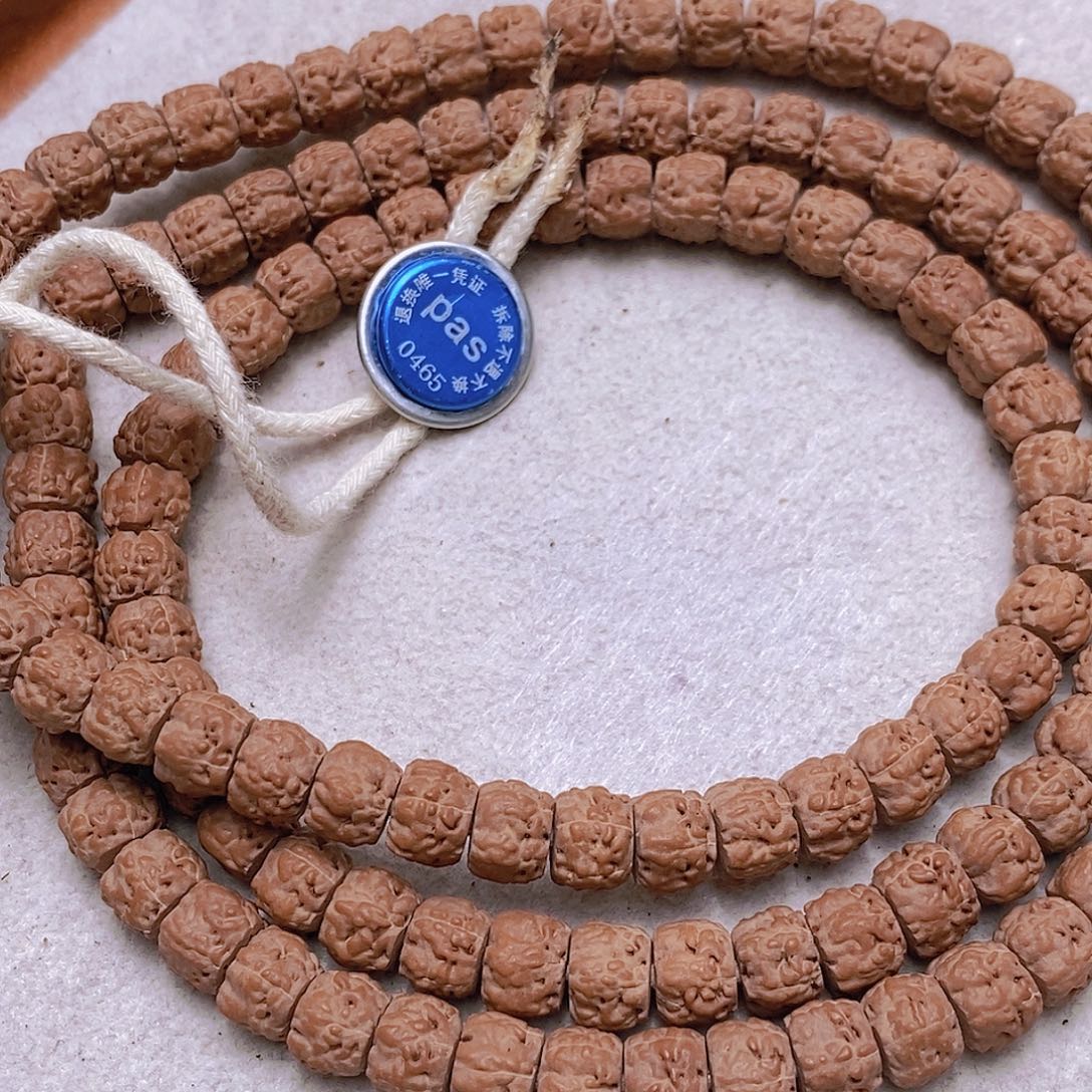 云***）金刚菩提手串龙切小佛手108颗