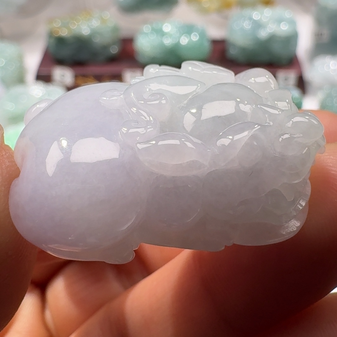 定制翡翠未镶嵌貔貅