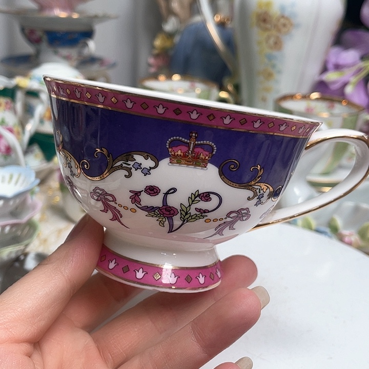 瓷片摆件。摆件。摆件摆件。摆件摆件。摆件