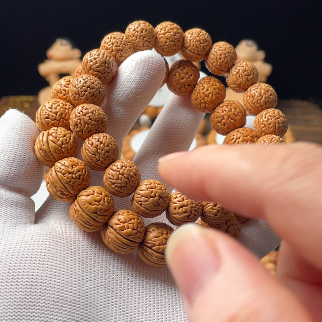 E****吊坠桃核野生桃核蚂蚁纹尺寸 15