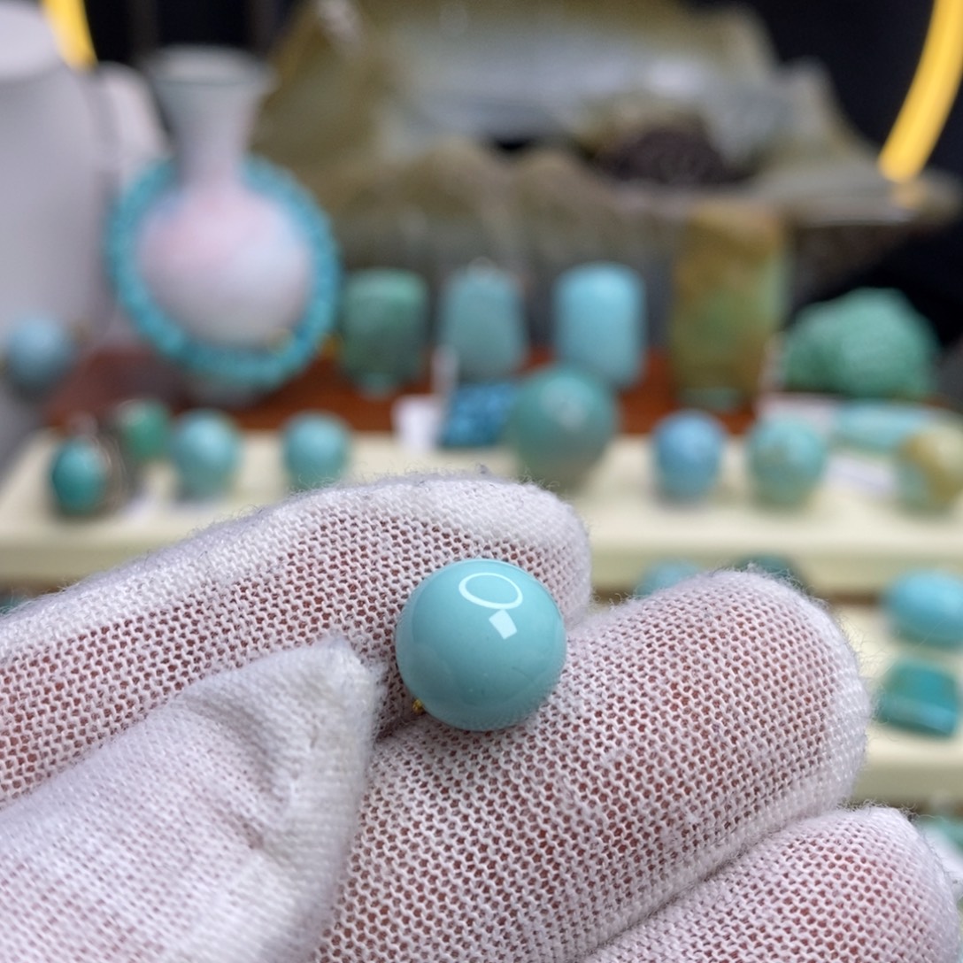 绿松石未镶嵌珠宝奇石10.8