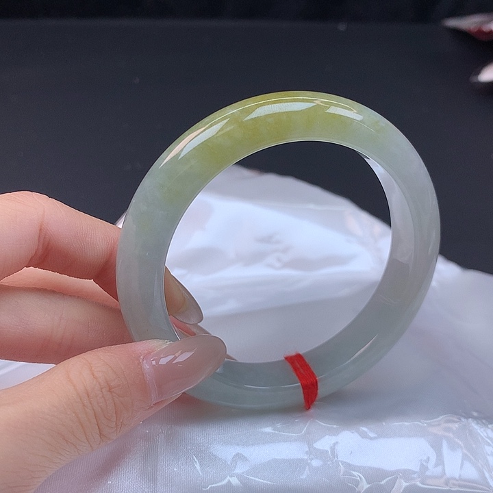 翡翠未镶嵌手镯59