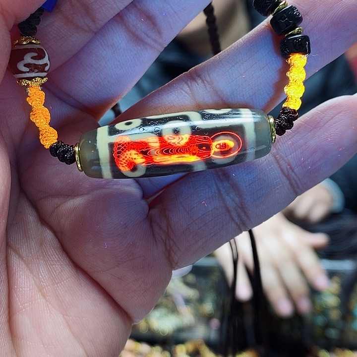 玛瑙/玉髓颈饰合金