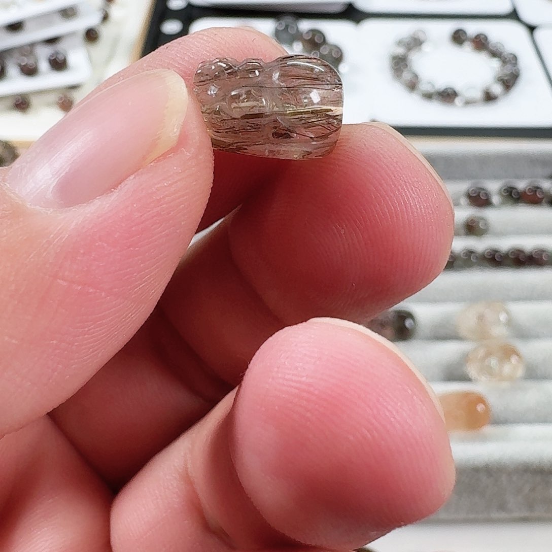 水晶颈饰未镶嵌泛*