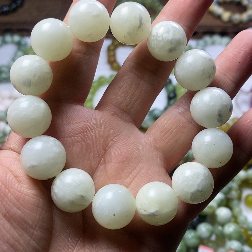 【闪购商品】蛇纹石玉手串未镶嵌卡16