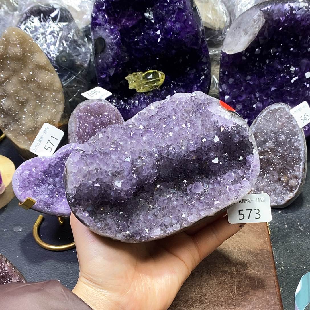 水晶大型摆件（非配饰）未镶嵌