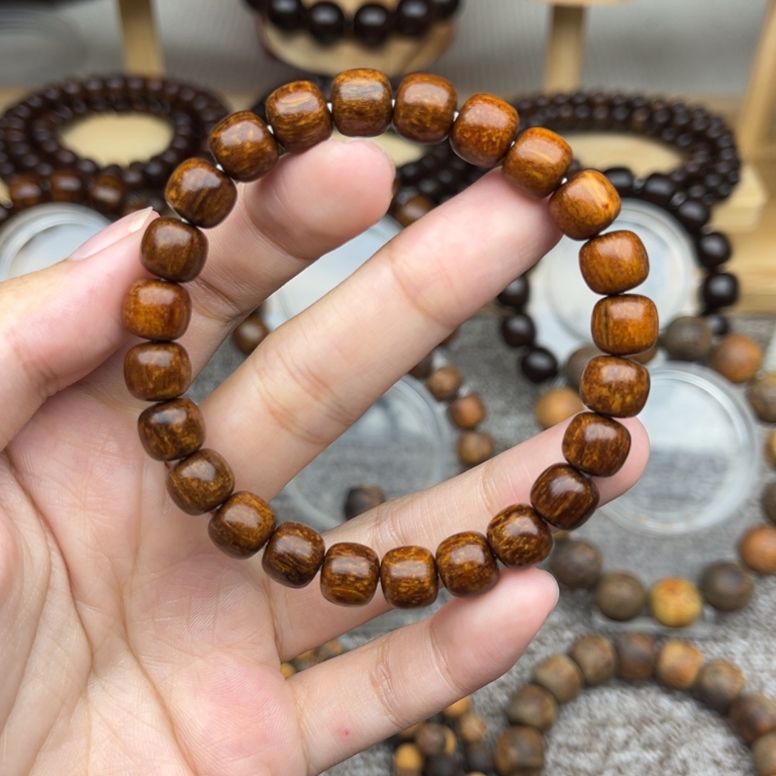 贡木巴布亚8/9 橘红微微瑕疵