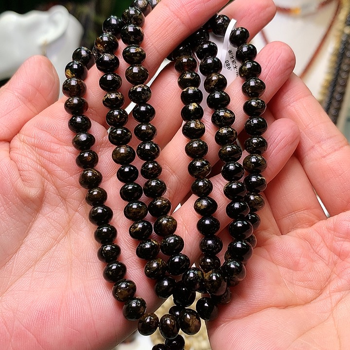 琥珀裸石未镶嵌谦*抚顺琥珀