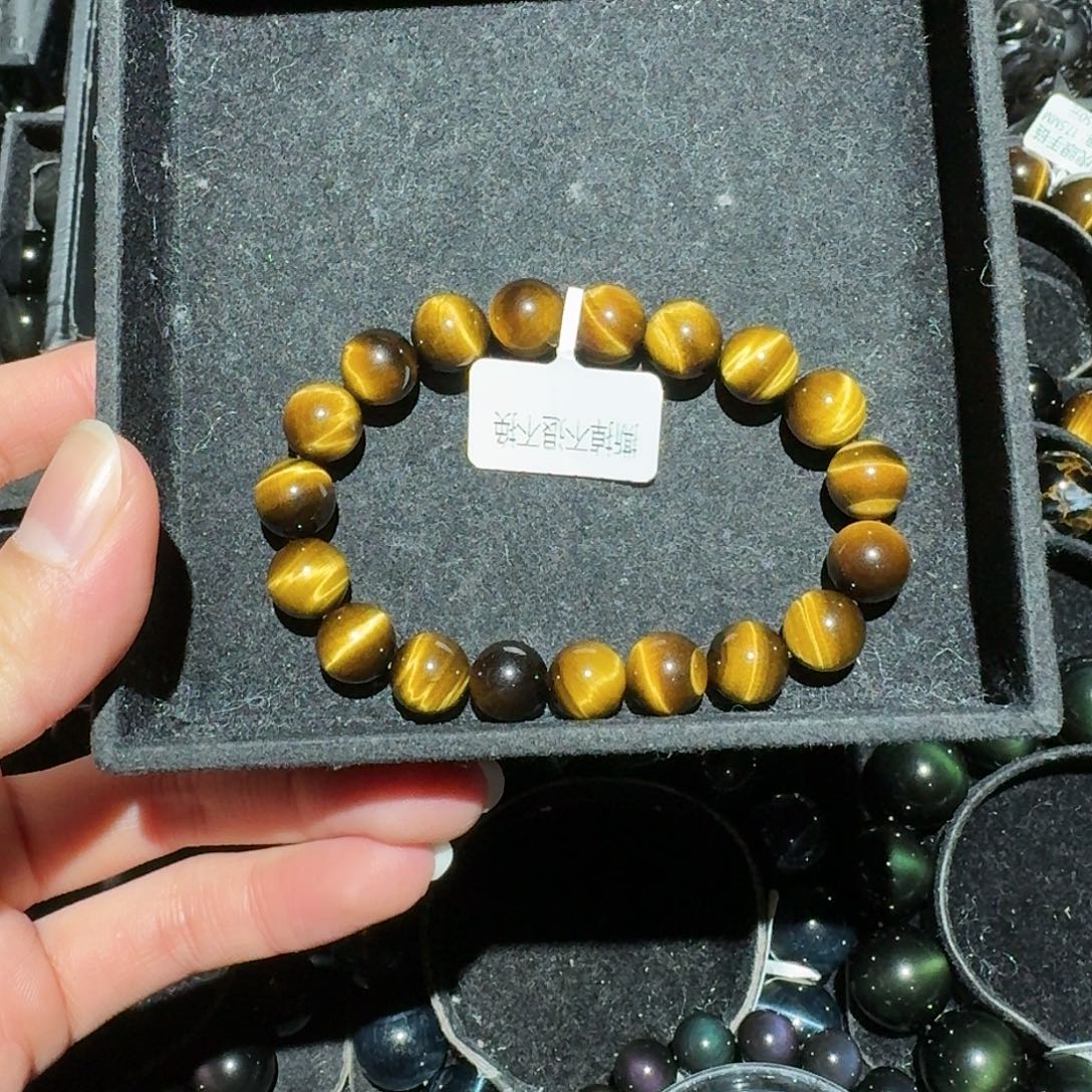 石***布木变石未镶嵌手链