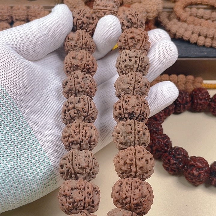 金刚菩提手串24豆腐块梅花