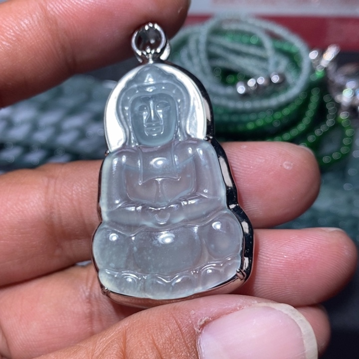 翡翠未镶嵌颈饰天然翡翠