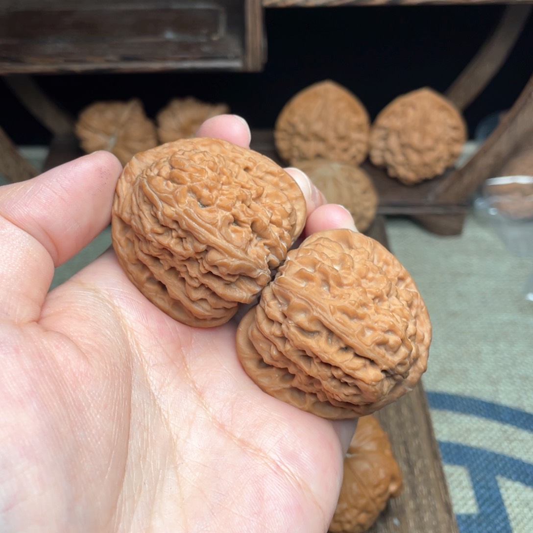 文玩核桃把件赵**41南疆石