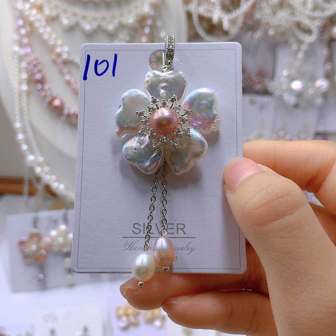 银S925镶嵌淡水珍珠耳饰