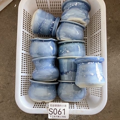 紫砂花盆061微瑕品口径4到5左右