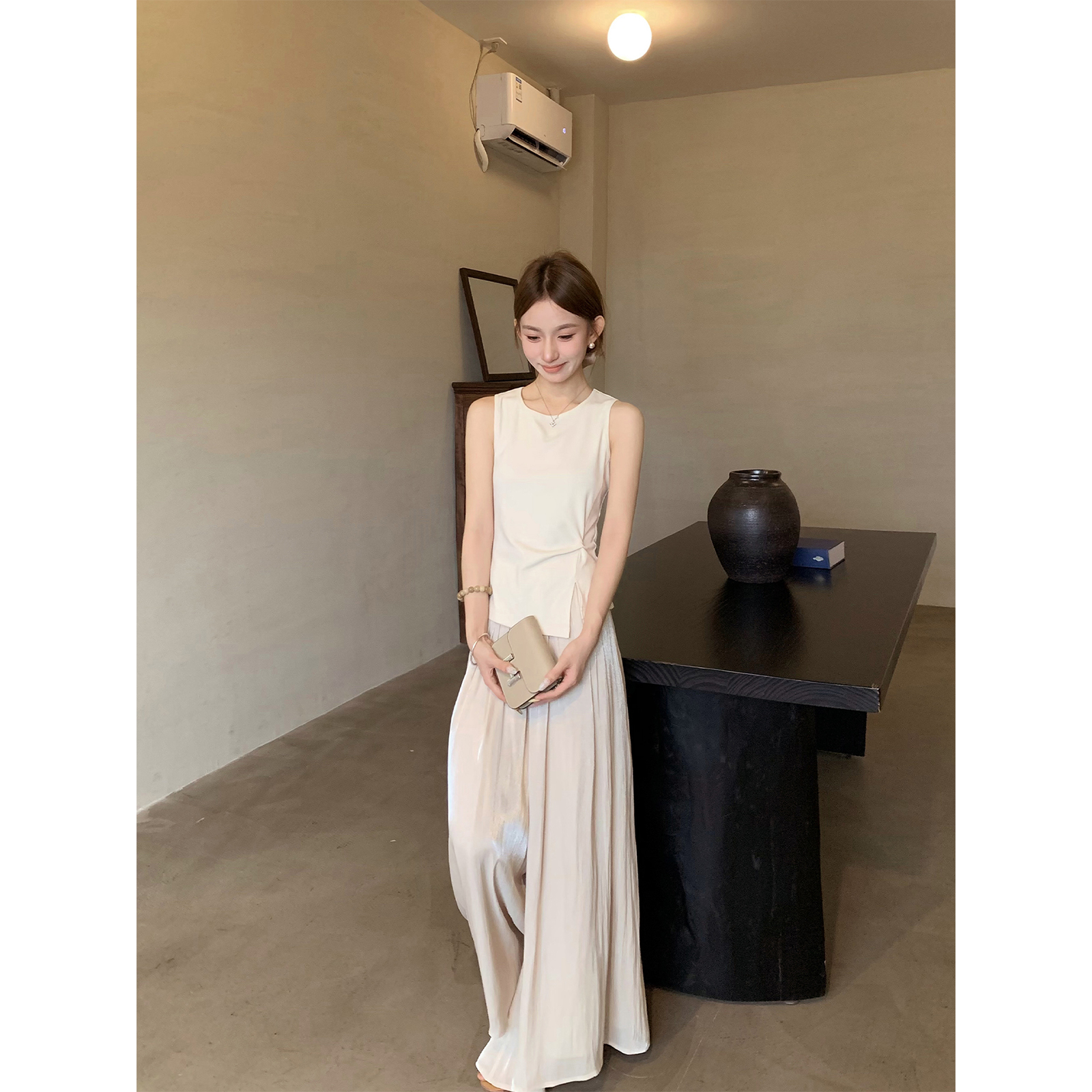 结构夏季新款韩系慵懒双层缎面珠光百褶裙裤子薄款裤TG26Z0018D