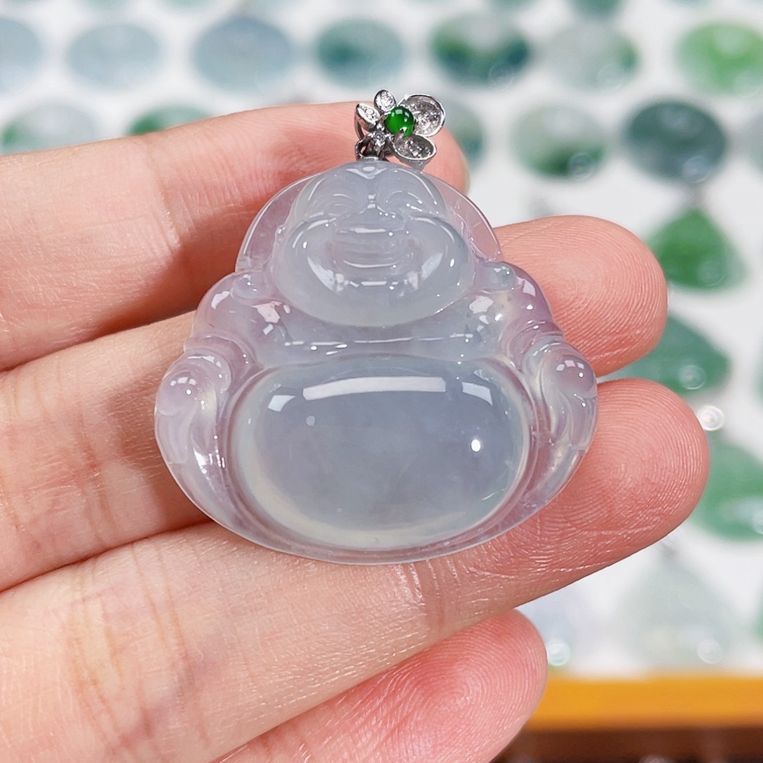 颈饰18K金镶嵌翡翠吊坠