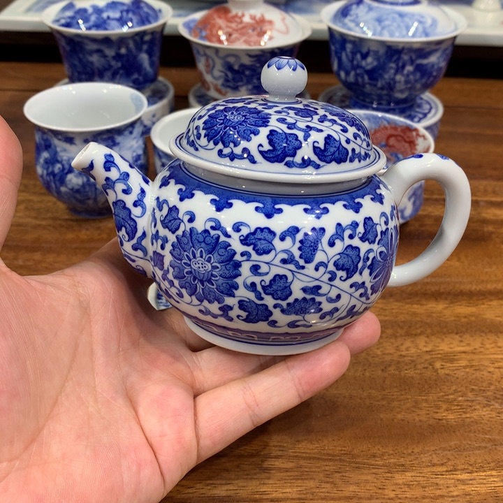 晓月柴窑 缠枝茶壶