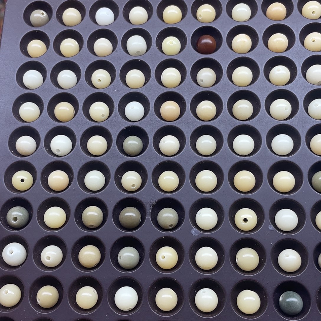 白玉菩提吊坠8多宝圆100颗加灯牌宠100颗