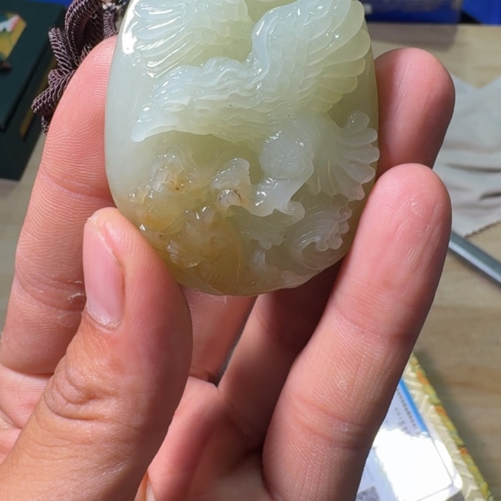 未镶嵌和田玉（糖玉）挂件