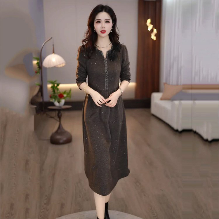 2025冬款时尚气质显瘦复古精致优雅高贵名媛宽松连衣裙时尚气质