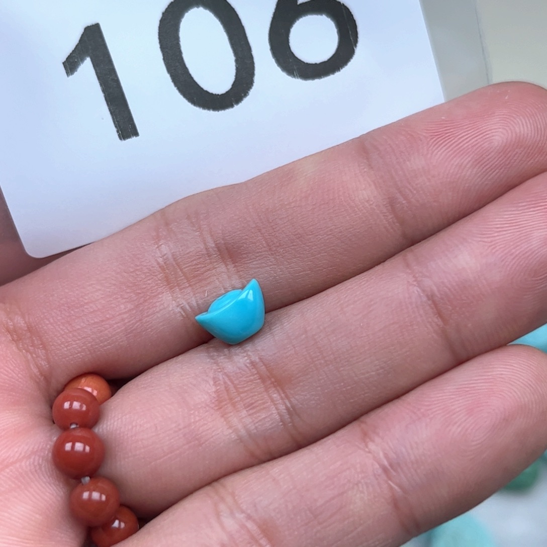 南红玛瑙未镶嵌珠宝奇石