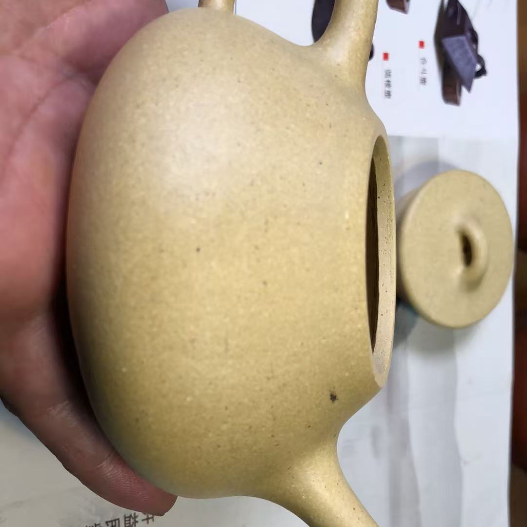 平盖石瓢壶。中小品。老许泥痴作品