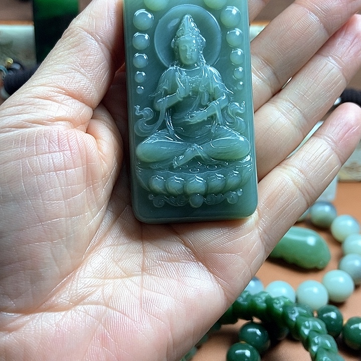 明***好和田玉未镶嵌颈饰