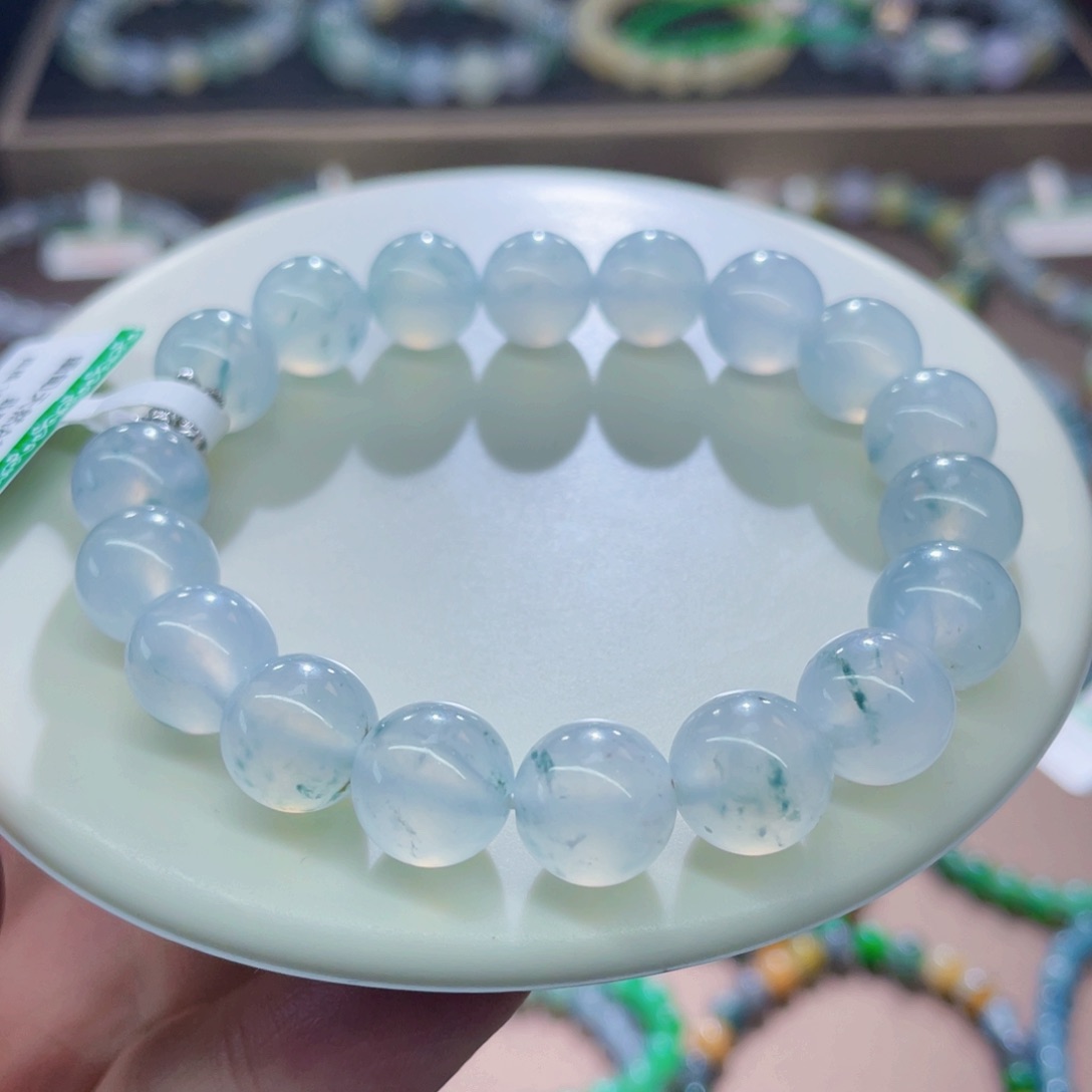 未镶嵌手链翡翠白冰飘绿花卡10无鉴赏