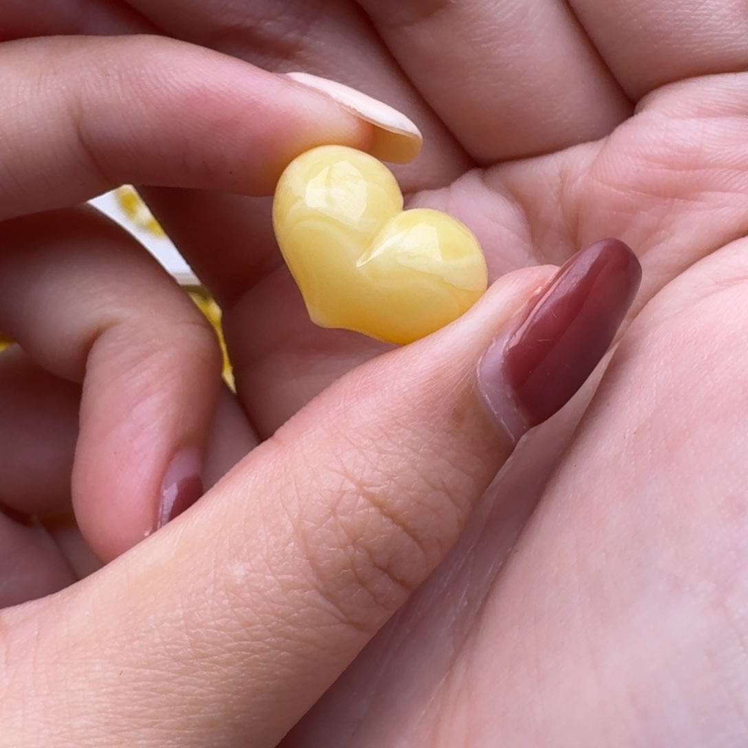 琥珀未镶嵌裸石14号