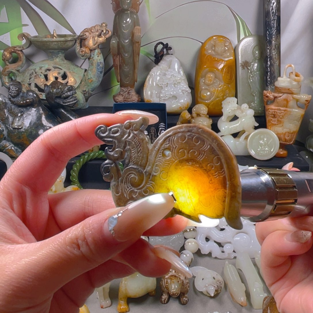 和田玉挂件未镶嵌5