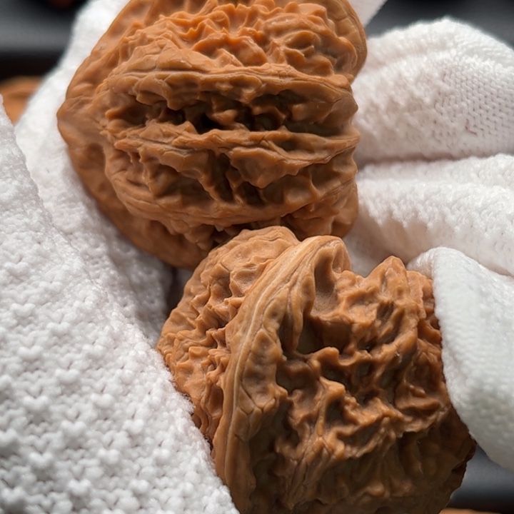 巴***计吊坠文玩核桃凹的狮子头