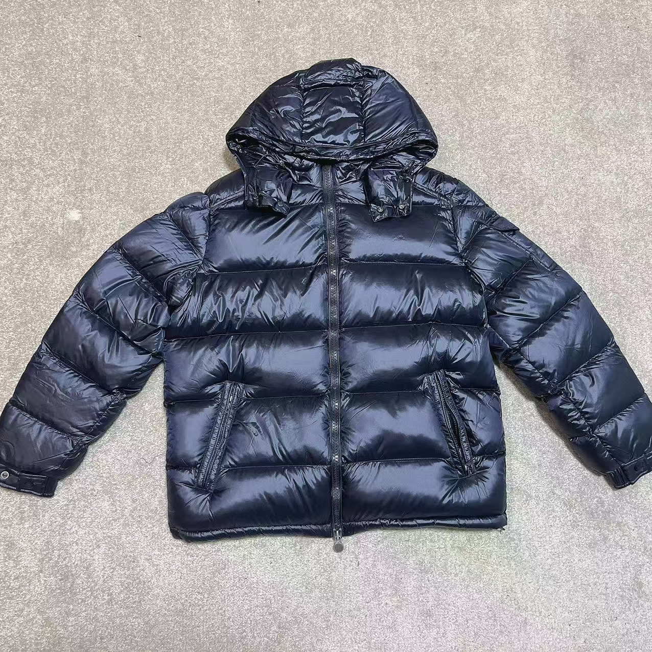 Sweet DD25冬季情侣款亚光面连帽厚款保暖羽绒服