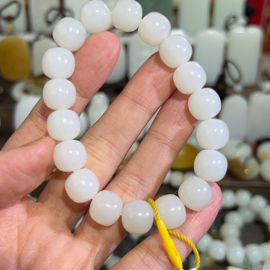 和田玉手链未镶嵌N****s