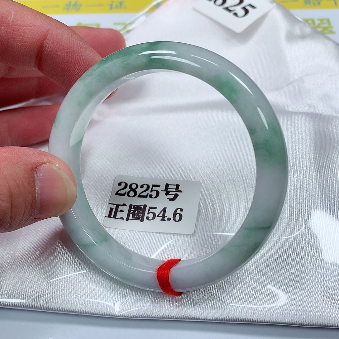 【闪购商品】翡翠手镯未镶嵌2825号