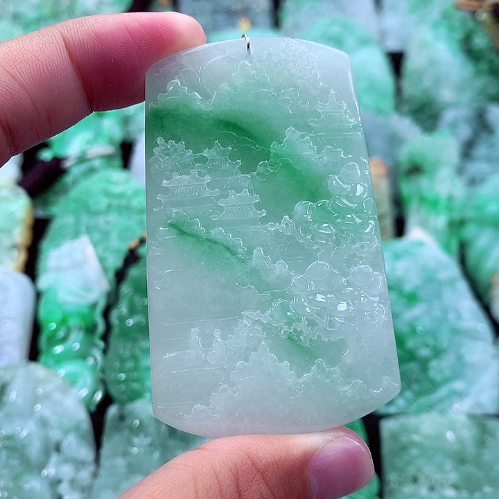 翡翠未镶嵌吊坠(不含链)