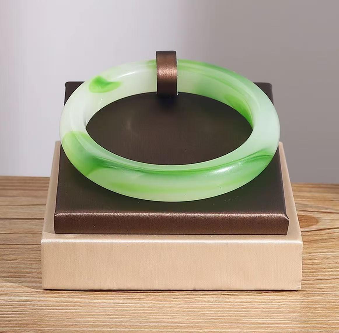 （菲菲甄选）翠绿色冰透青花精美平安镯多样性发一