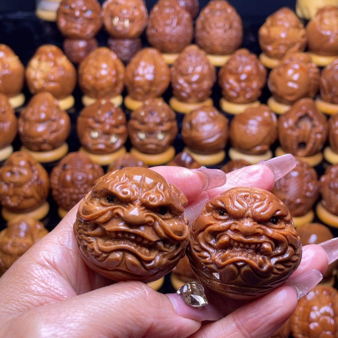 橄榄核把件?****。巴西大橄榄