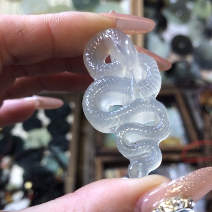 岫玉岫玉挂件未镶嵌