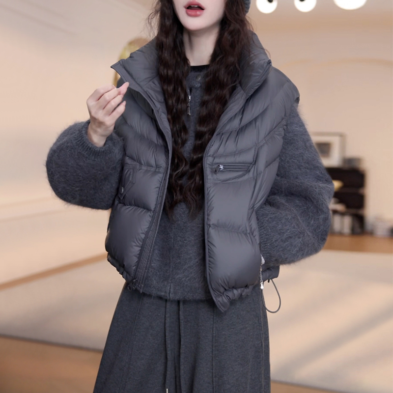冬季加绒加厚保暖马甲羽绒女款爆款2025新款时尚加绒大气保暖外套